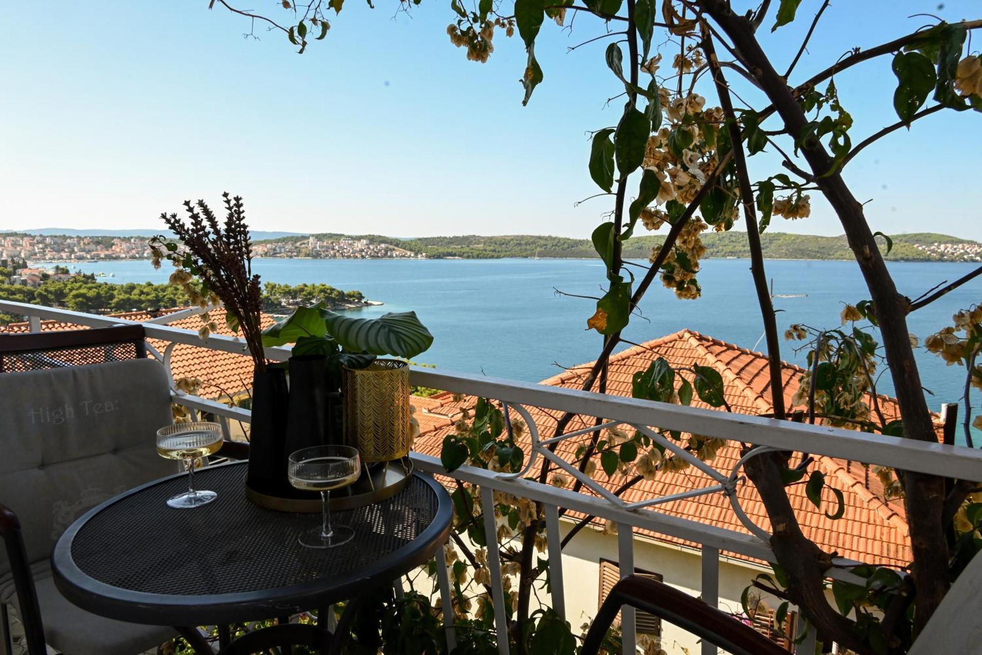 Apartment Spira Puovica Trogir Bagian luar foto