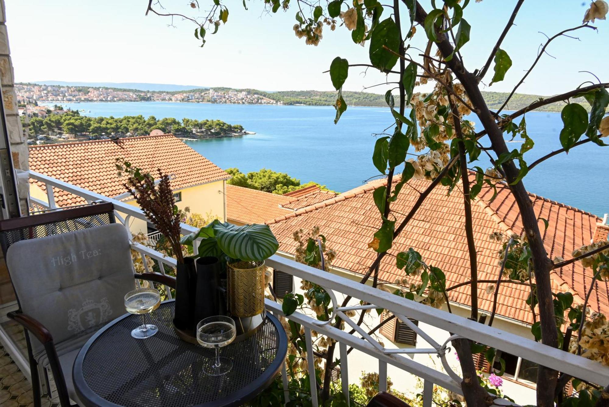 Apartment Spira Puovica Trogir Bagian luar foto