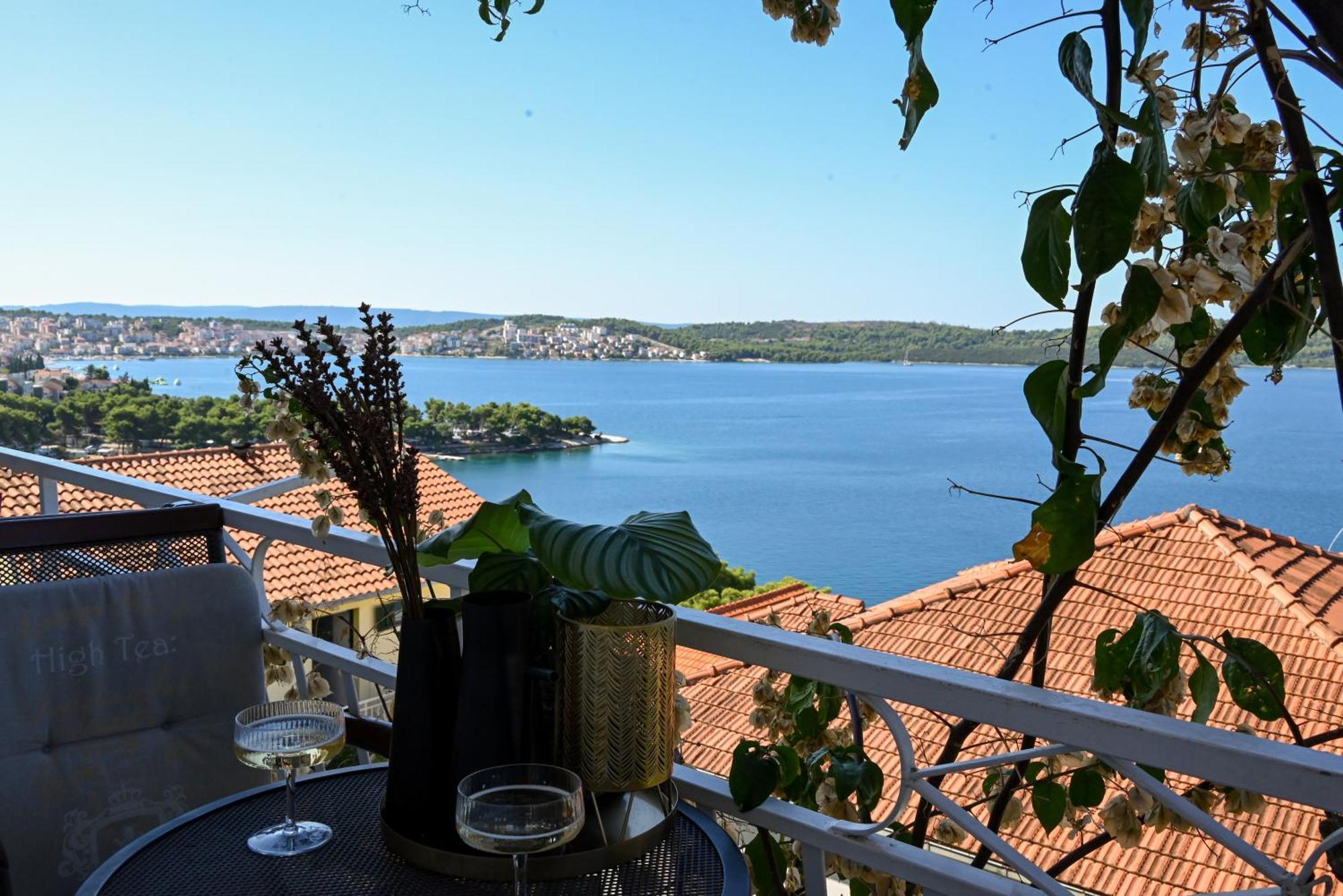 Apartment Spira Puovica Trogir Bagian luar foto