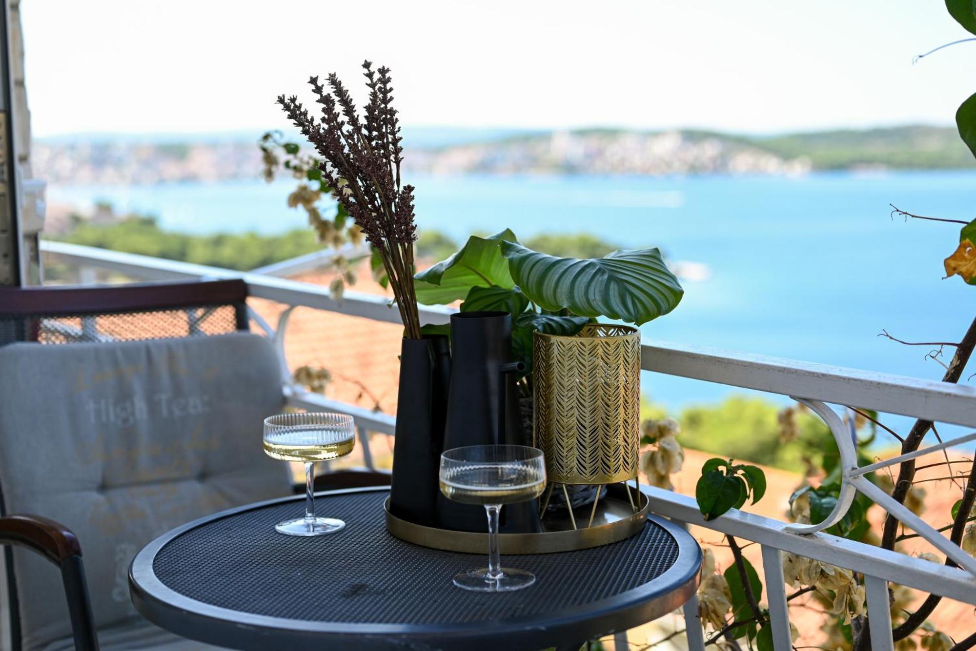 Apartment Spira Puovica Trogir Bagian luar foto