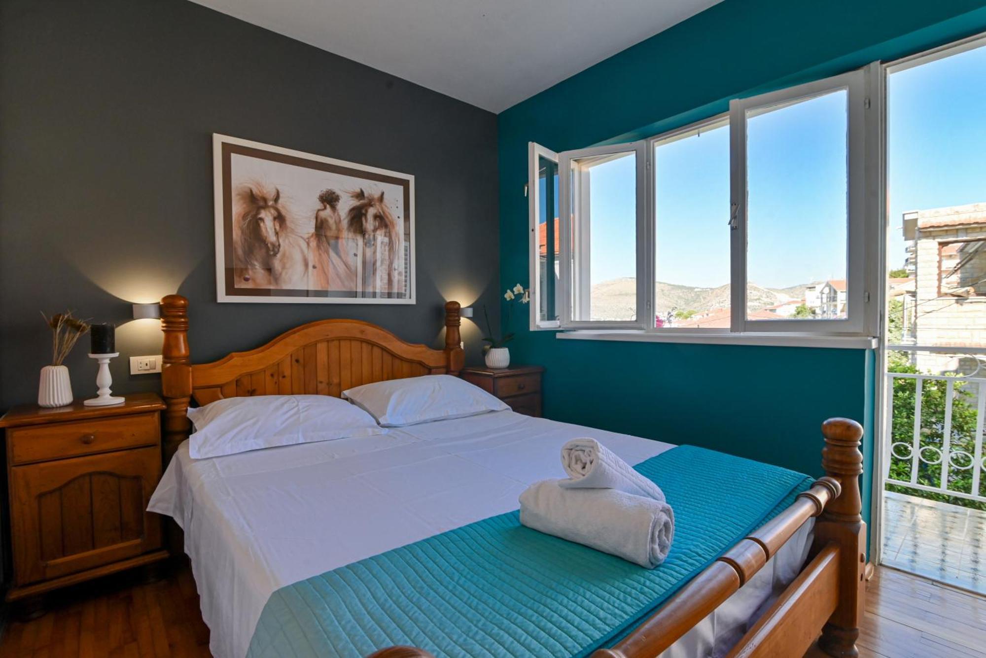 Apartment Spira Puovica Trogir Bagian luar foto