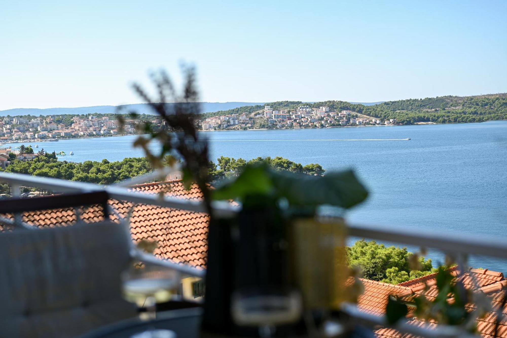 Apartment Spira Puovica Trogir Bagian luar foto